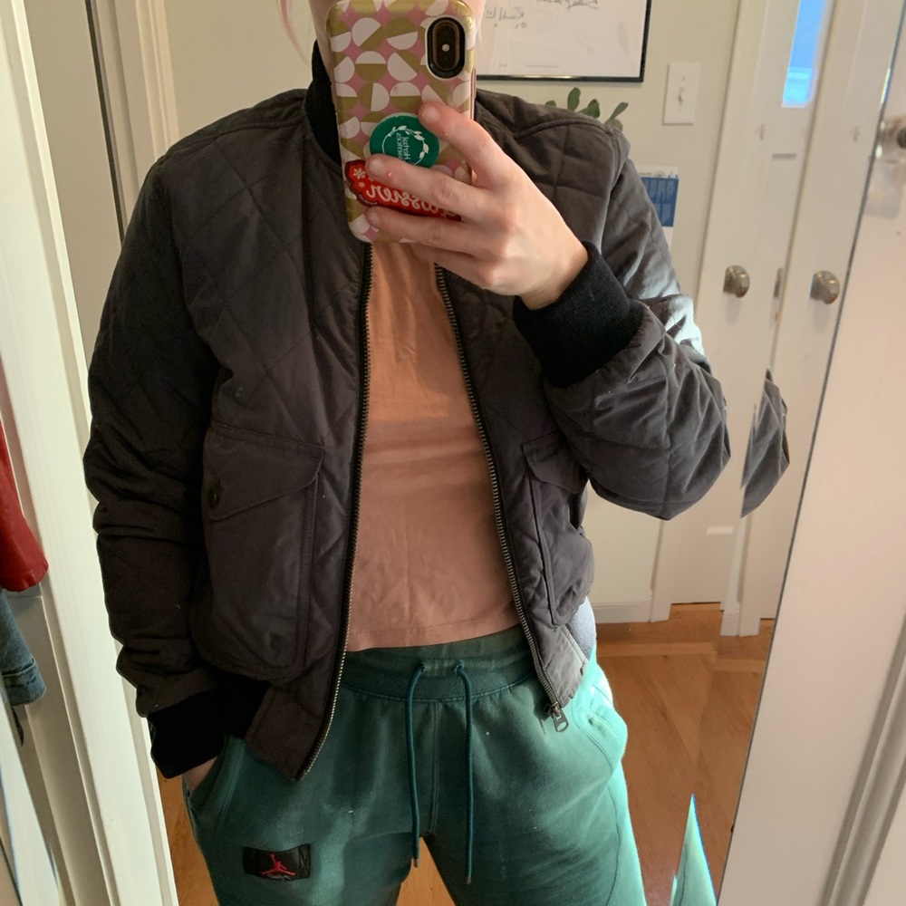 Small Filson Quilted Bomber Jacket - Picture 6 of 13